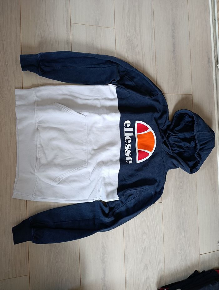 Sweat capuche Ellesse garçon taille S