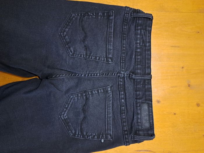 Lot 3 jeans / pantalons  36 - photo numéro 5