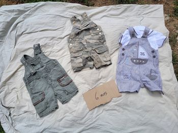 Lot salopettes courtes