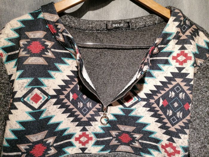 Pull / Sweat-shirt