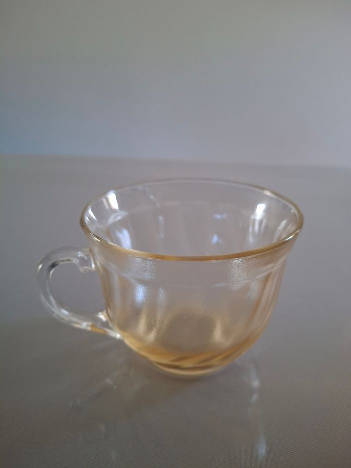 Tasses arcoroc _ couleur champagne - photo numéro 2
