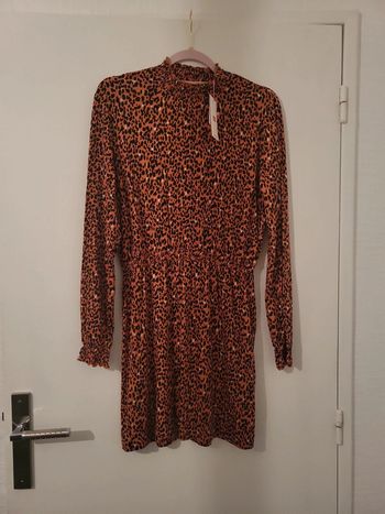 Robe neuve marque we 14/16 ans