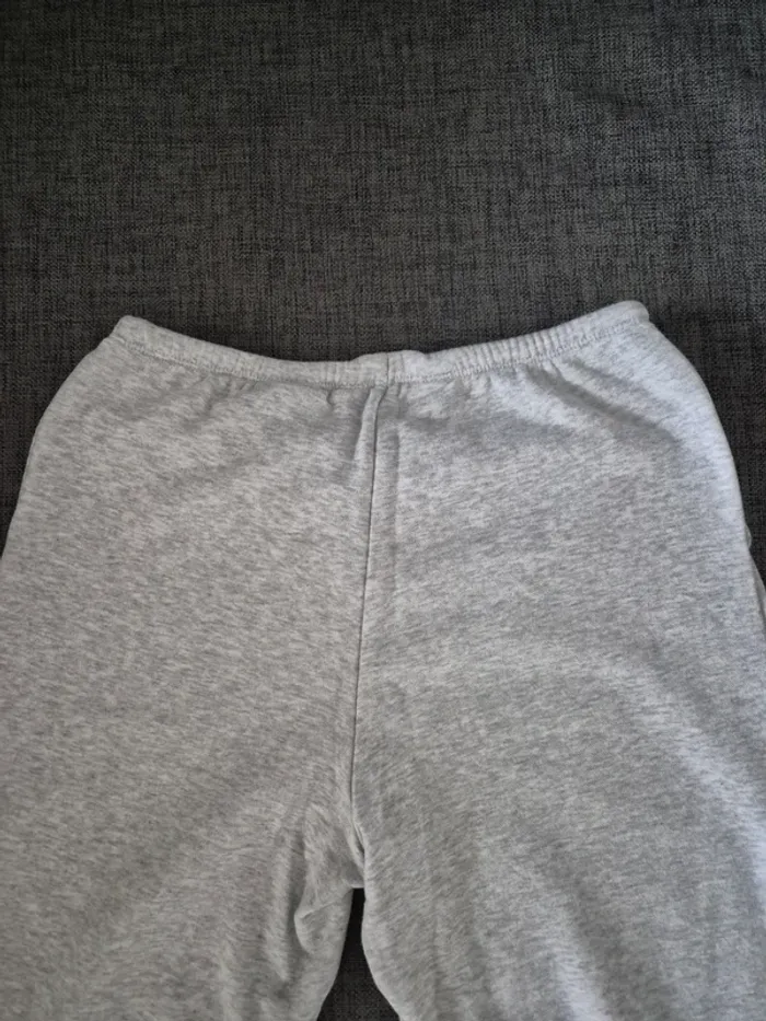 Bas de jogging fille Taille 12/13 ans - photo numéro 4
