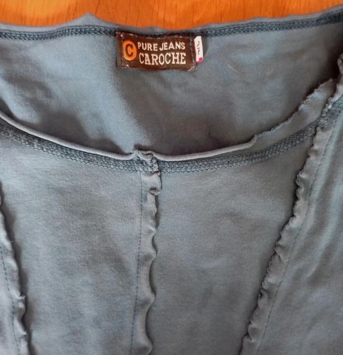 Top taille M en très bon état. Couleur bleu canard - photo numéro 2