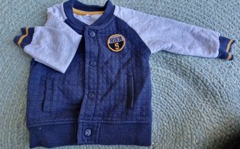 Gilet bleu et gris 74 cm