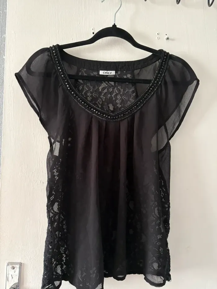 T-shirt dentelle only