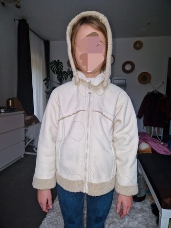 Manteau fausse fourrure fille