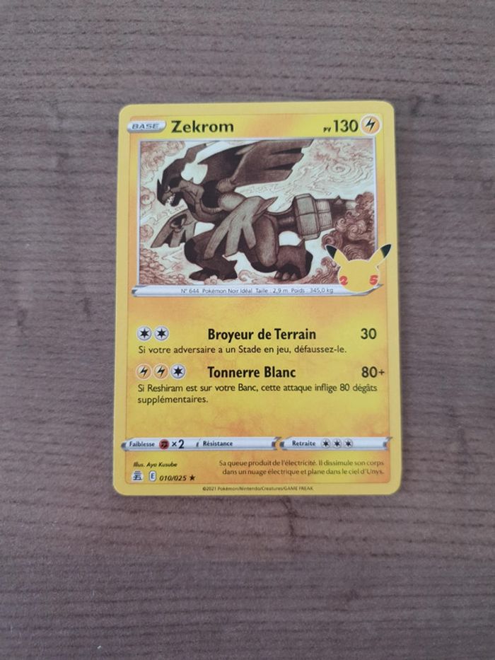 Carte Pokémon Zekrom 010/025 Célébrations 25 ans - photo numéro 3