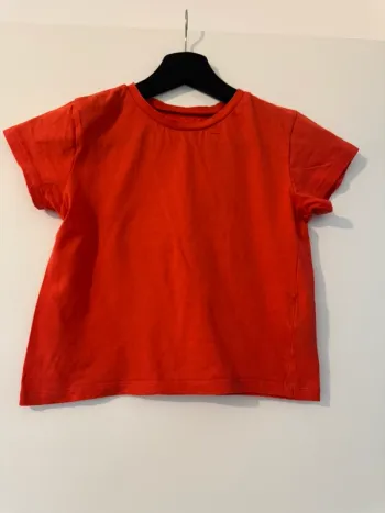 Tee shirt