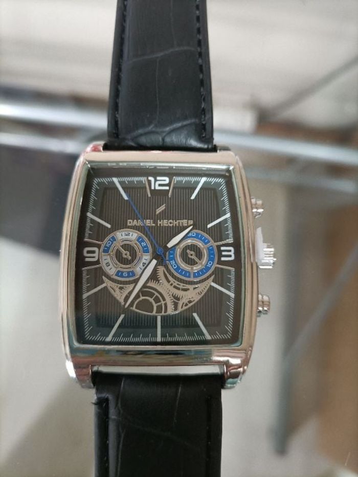 Montre noir