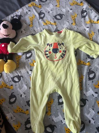 Pyjama bébé