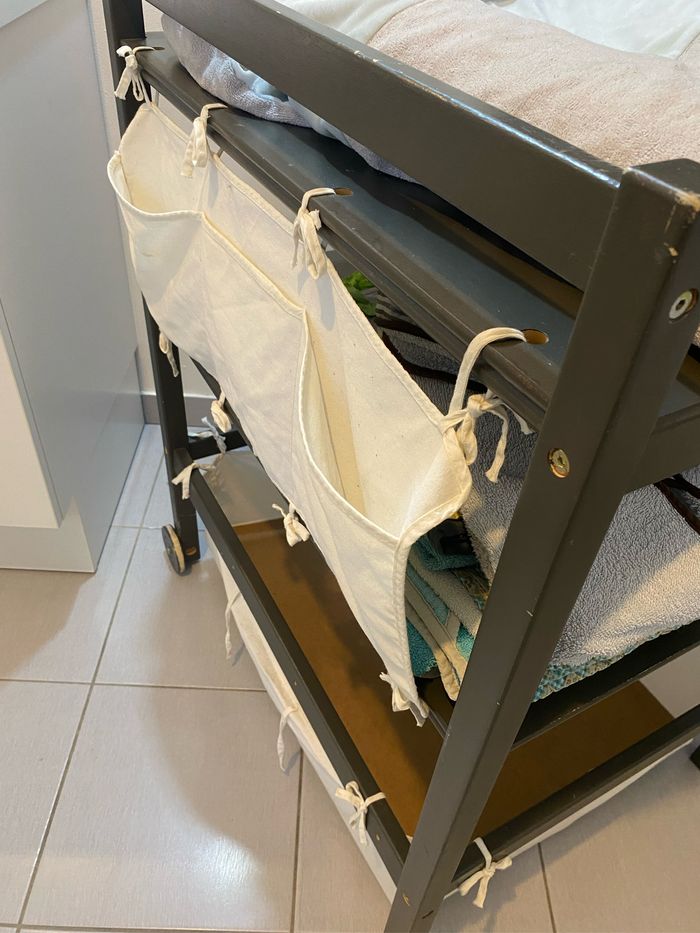 Table à langer plus accessoires - photo numéro 3