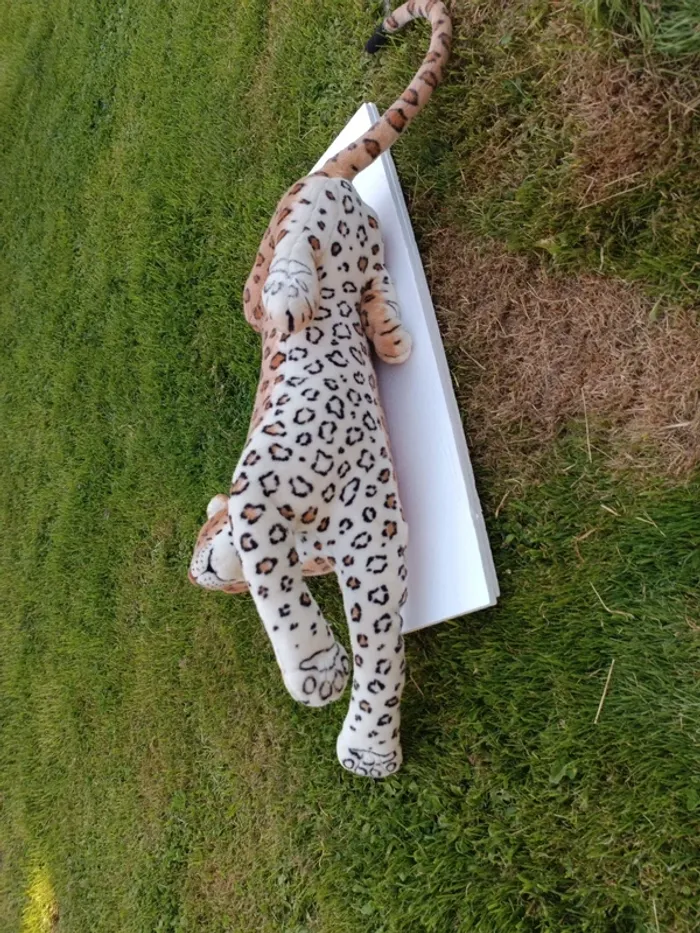 Peluche léopard 130 cm - photo numéro 4