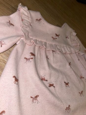 Robe rose hiver cheval fille