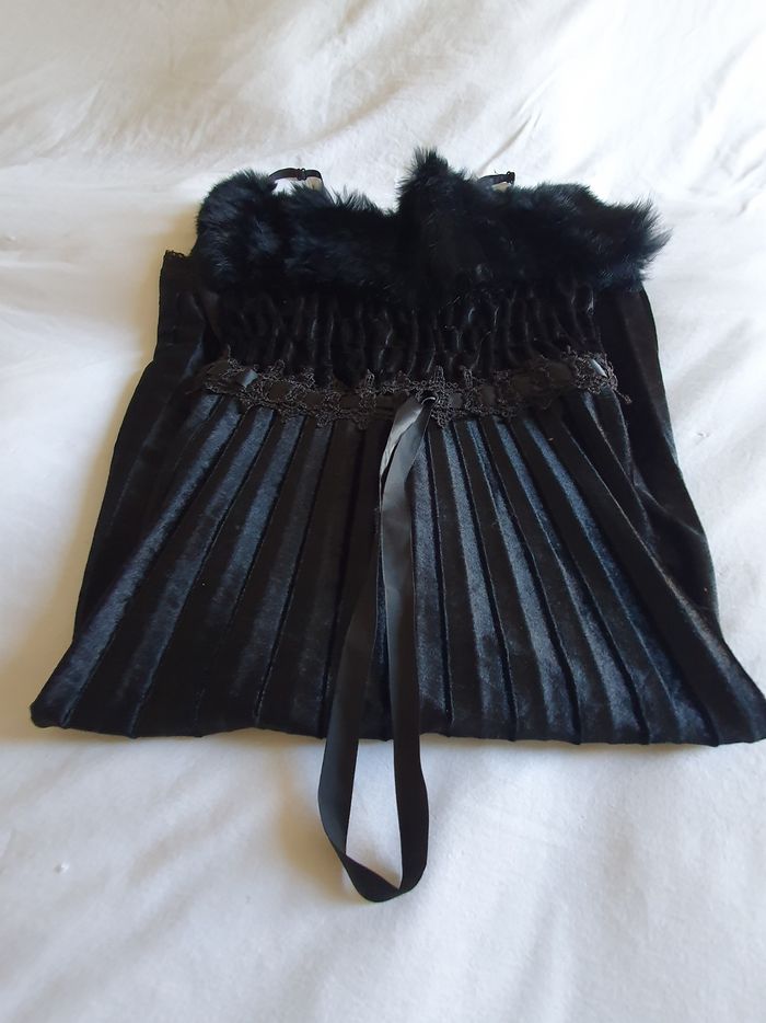 Robe noir Halloween - photo numéro 5