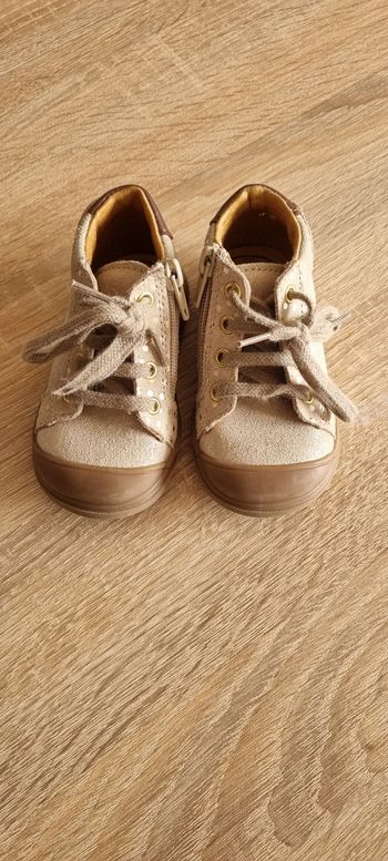 Chaussures BB fille