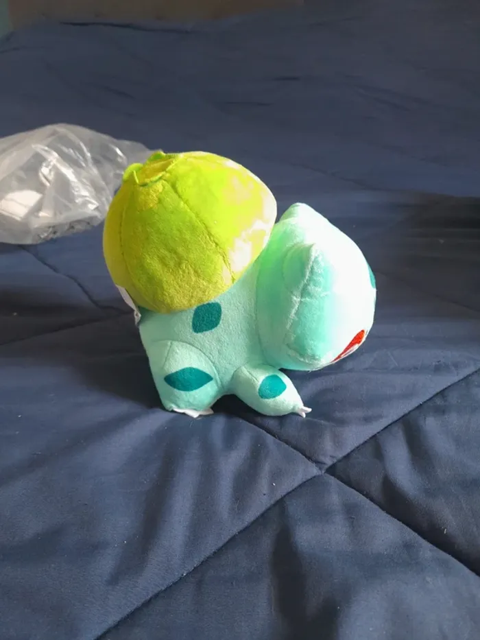 Peluche pokemon bulbasaur - photo numéro 4