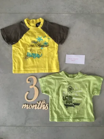 Lot 2 t-shirts