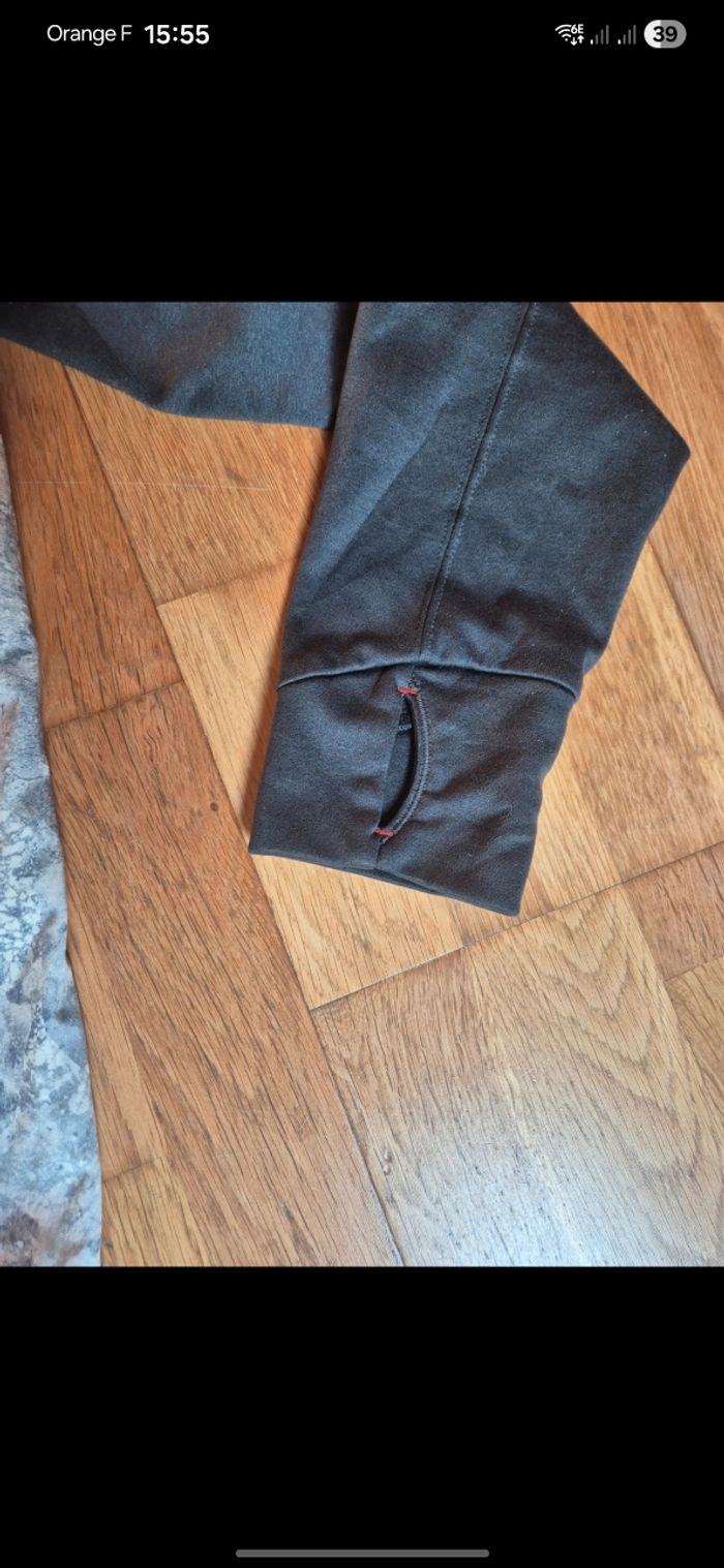 Veste à capuche streetwear/ The North Face/Très bon état - photo numéro 6