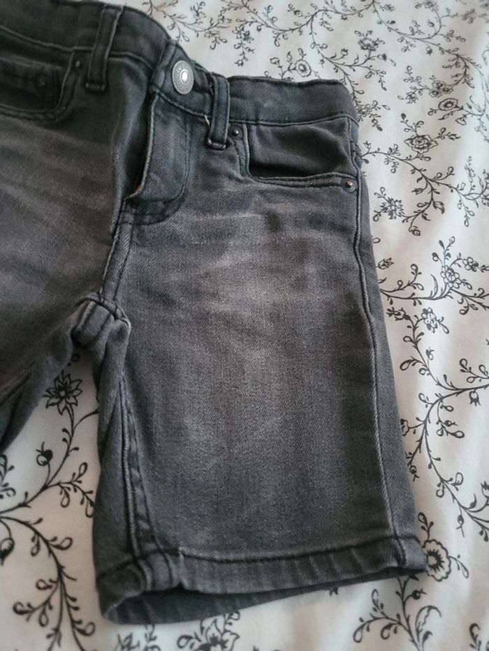 Short 3 ans - photo numéro 3
