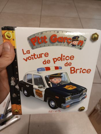 Livre p'tit garçon la voiture de Brice