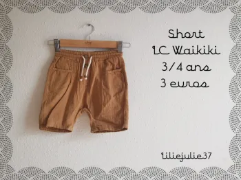 Short LC Waikiki 3/4 ans