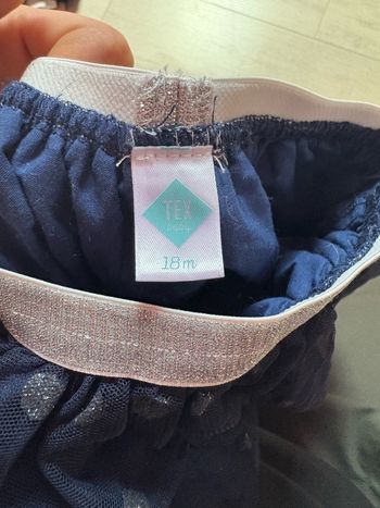 Jupe courte tex 18 mois