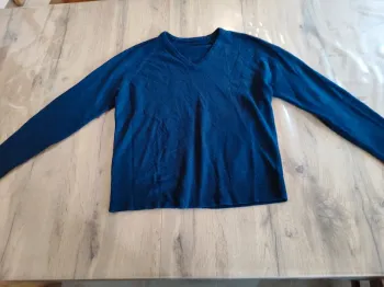 Pull Col V Marine, Taille M - Laine Douce et Chaude !