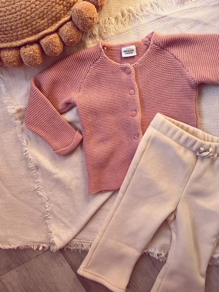 Ensemble gilet maille rose tape à l’œil tao pantalon velours côtelé gemo 18 mois - photo numéro 2
