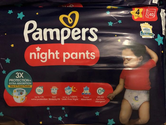 240 Pampers Night Pampers T4 - photo numéro 2