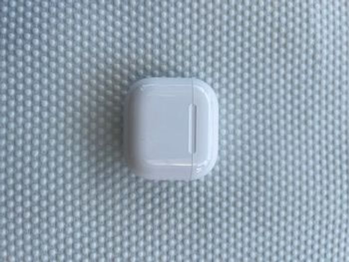 Air pods 4 avec réduction de bruit - photo numéro 7