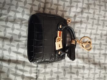 Petit porte monnaie neuf