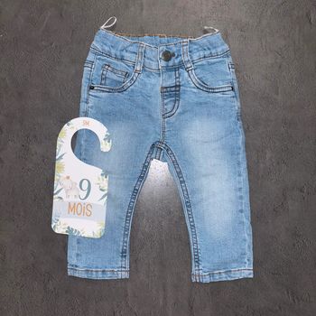 Jean bleu clair Baby Club / 9 mois / Très bon état