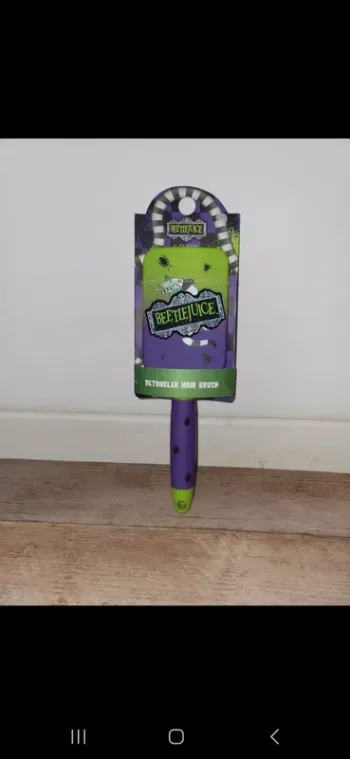Brosse beetlejuice neuf