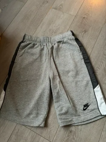 Short bermuda Nike XL 158-170cm