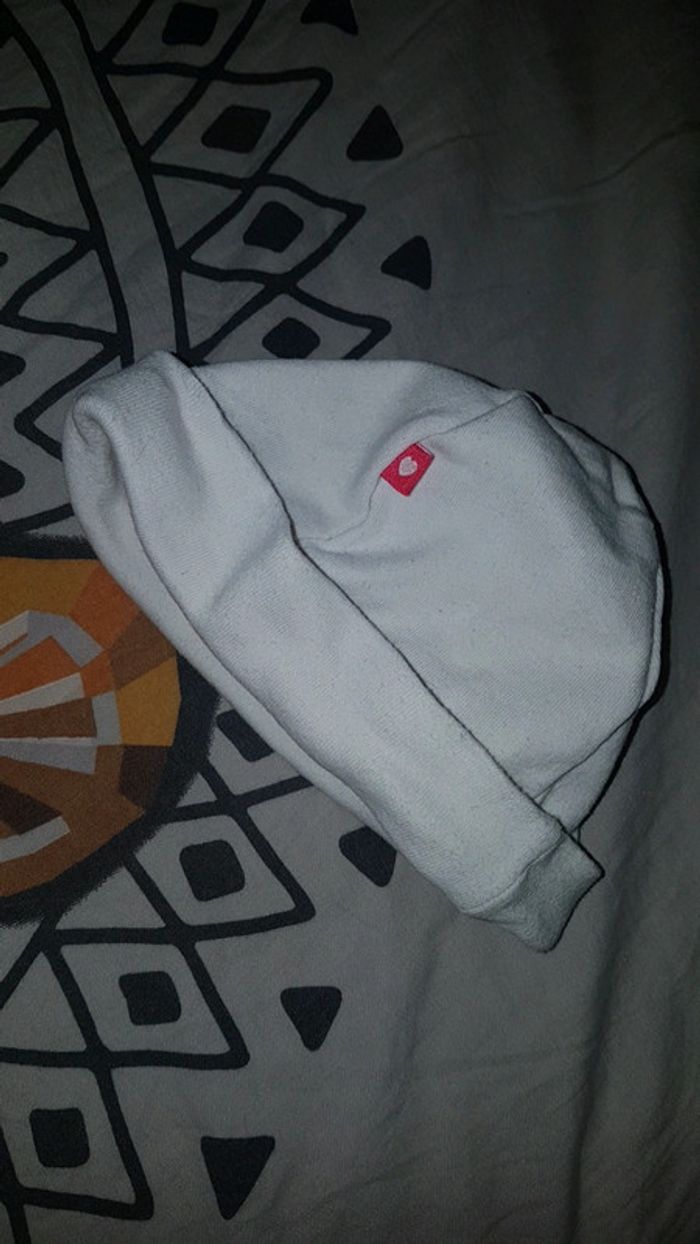 Bonnet fille 0/3mois 0€50 -50% dès 2 achetés