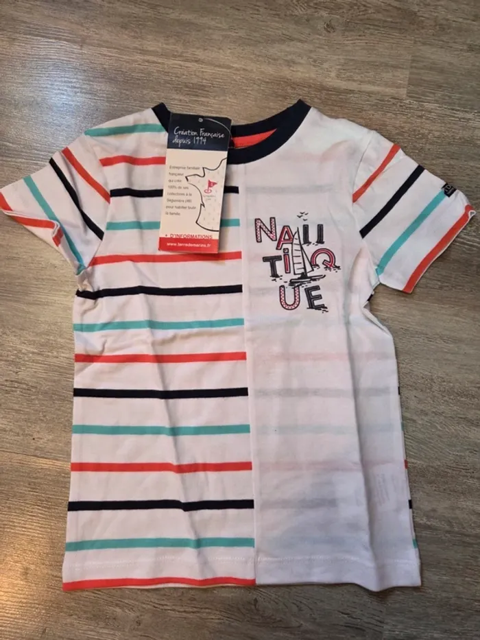 Tee shirt
