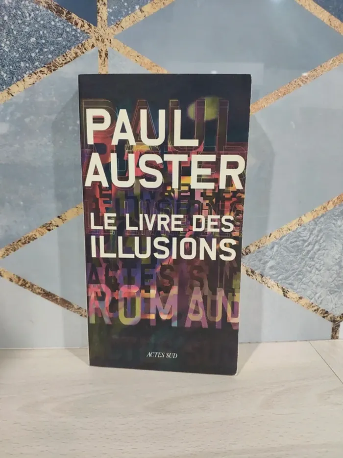 Livre grand format Auster livre des illusions actes sud
