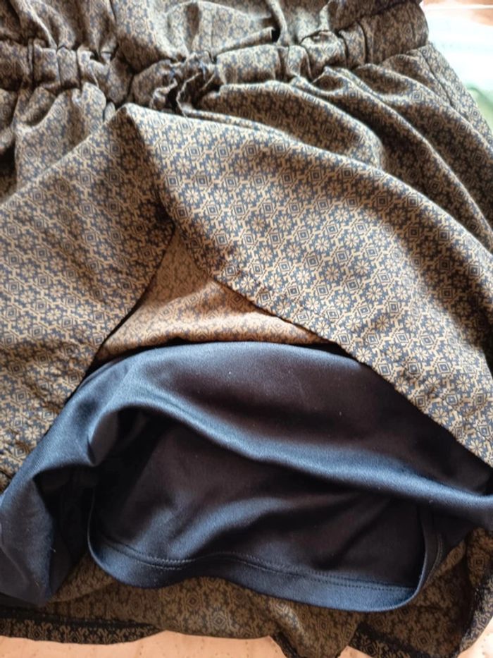 Robe courte. Sans manches .  Marque Pimkie (938) - photo numéro 6