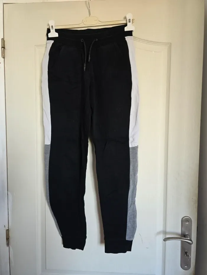 Bas de jogging Kiabi taille S 16 ans 164 176 cm