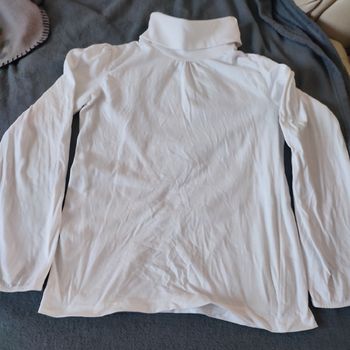 Tee-shirt  blanc 10 ans col roulé