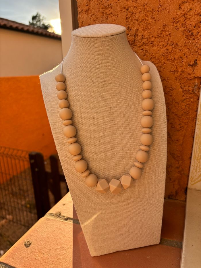 Collier d’allaitement - photo numéro 3