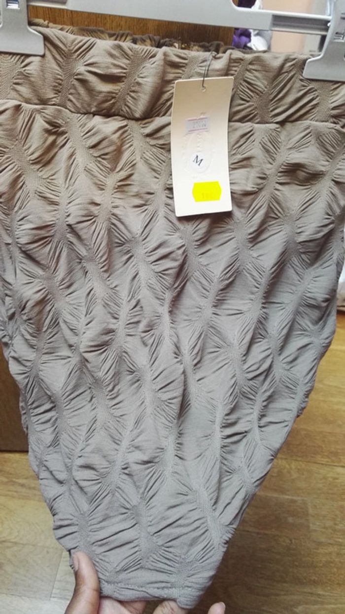 Jupe taupe - photo numéro 4