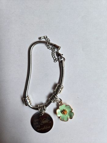 Bracelet Stitch neuf