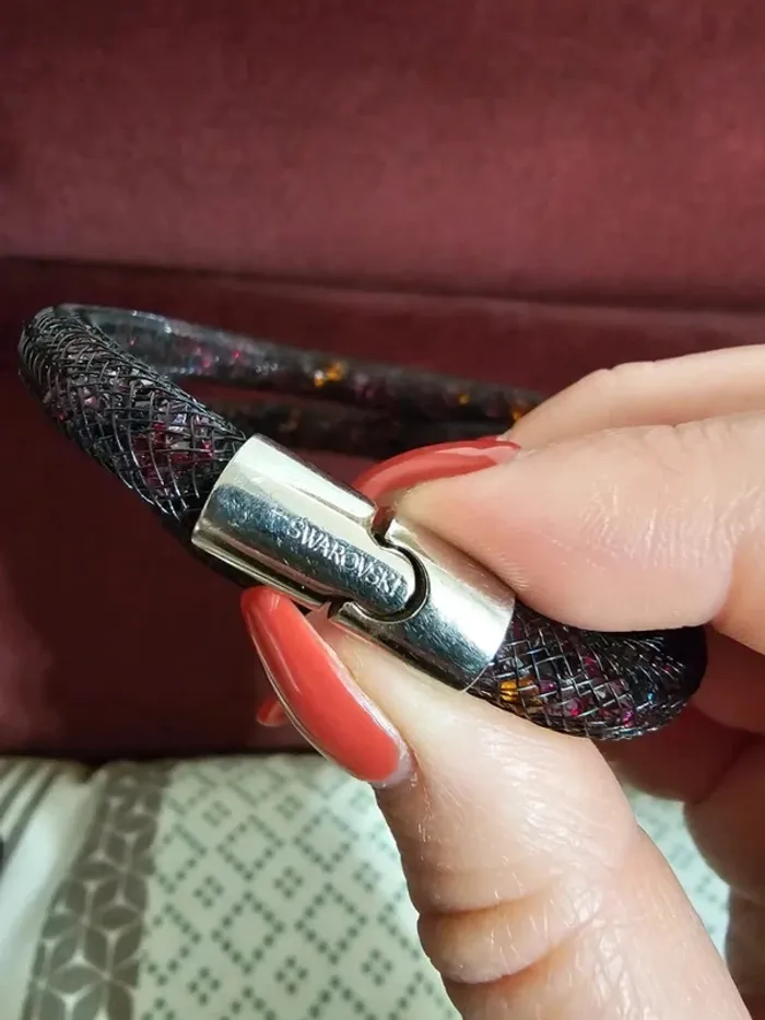 Bracelet Swarovski Stardust double tour rouge/violet – Cristaux scintillants 42 cm - photo numéro 3