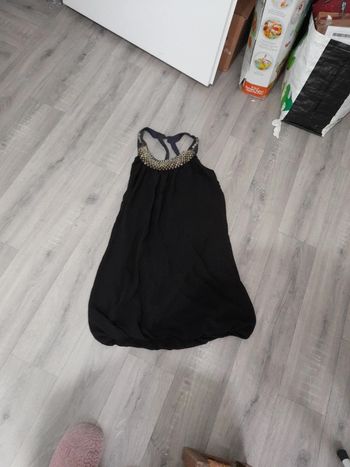 Robe noire