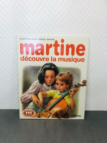 Martine découvre la musique