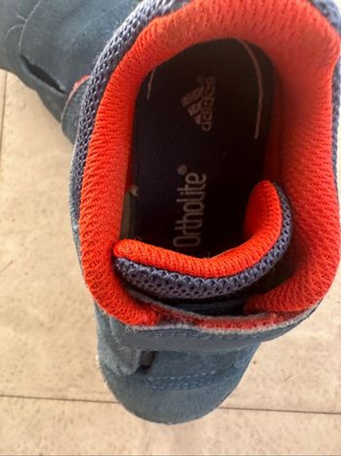 Adidas pointure 25 - photo numéro 3