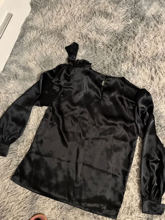 Haut noir de soirée - photo numéro 4