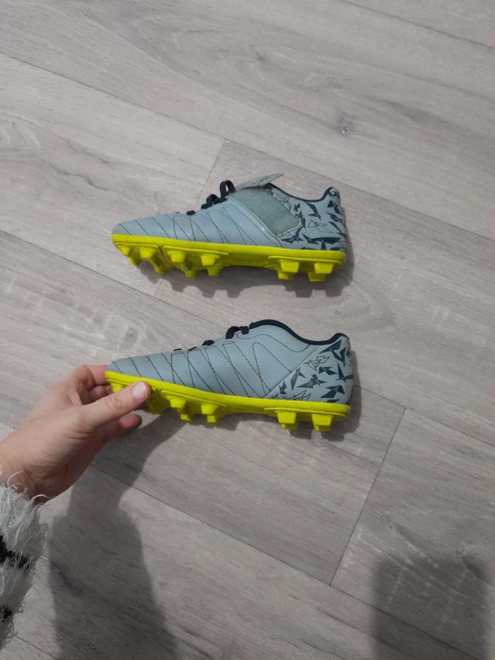 Baskets de foot crampons - photo numéro 3